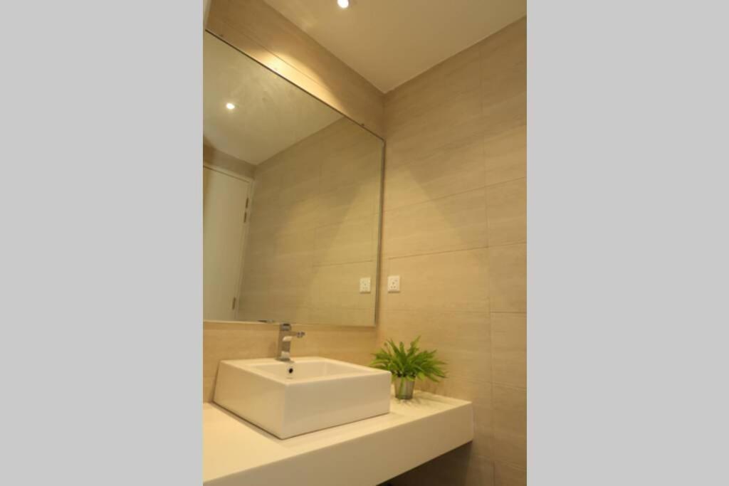 Promo Private Luxurious Nilai Vacation Home Екстериор снимка
