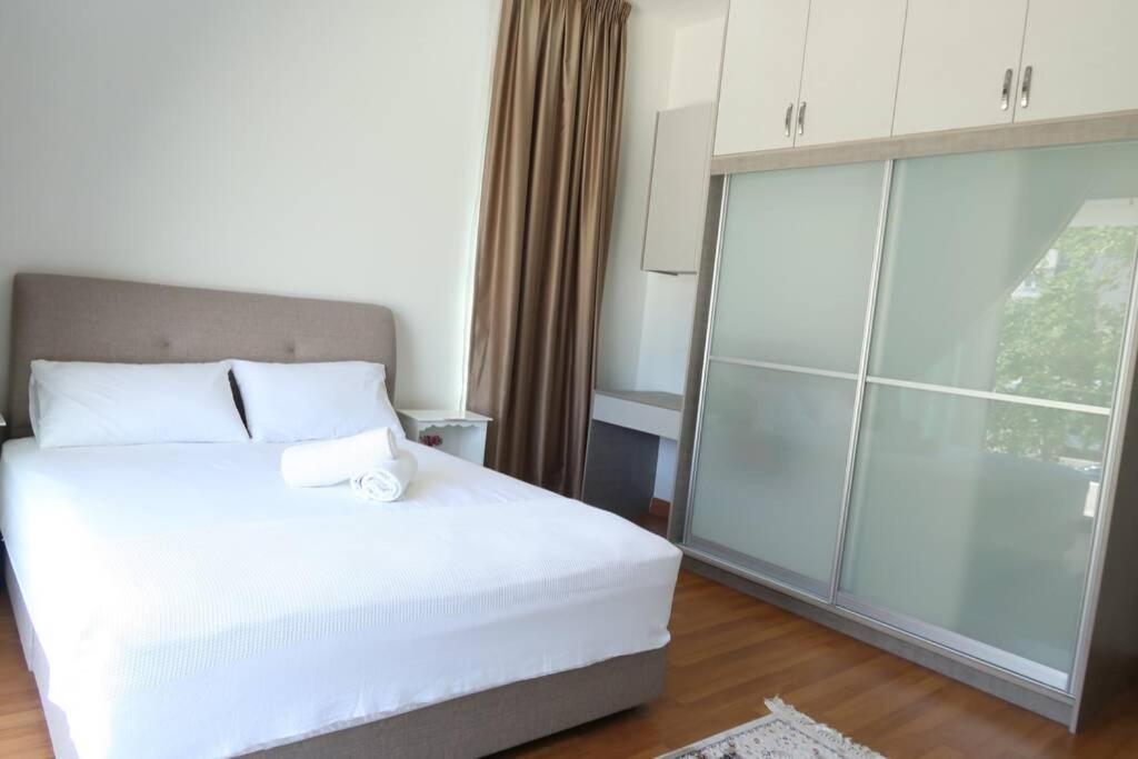 Promo Private Luxurious Nilai Vacation Home Екстериор снимка